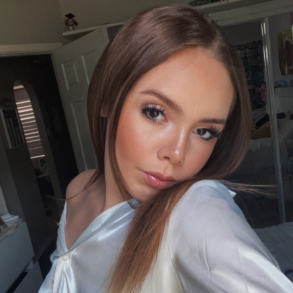 Meet your Posher, Jenna